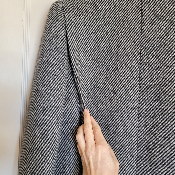 Wool dress coat - Picture 14 of 16